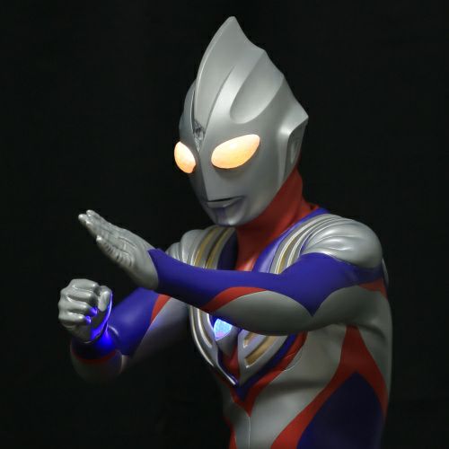 ART MASTER 3D ウルトラマンティガ | 海洋堂オンラインストア